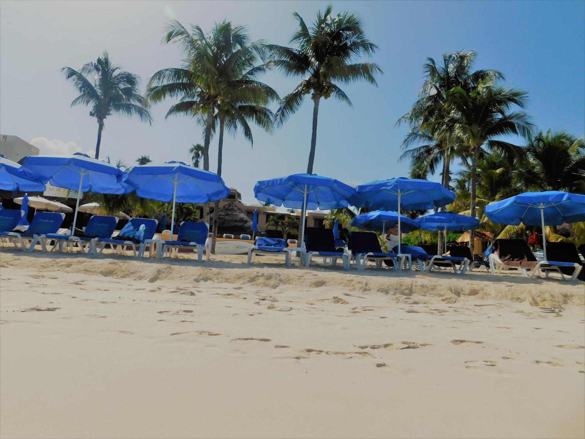 Nautibeach Beach Front Condos In North Beach Isla Mujeres Buitenkant foto