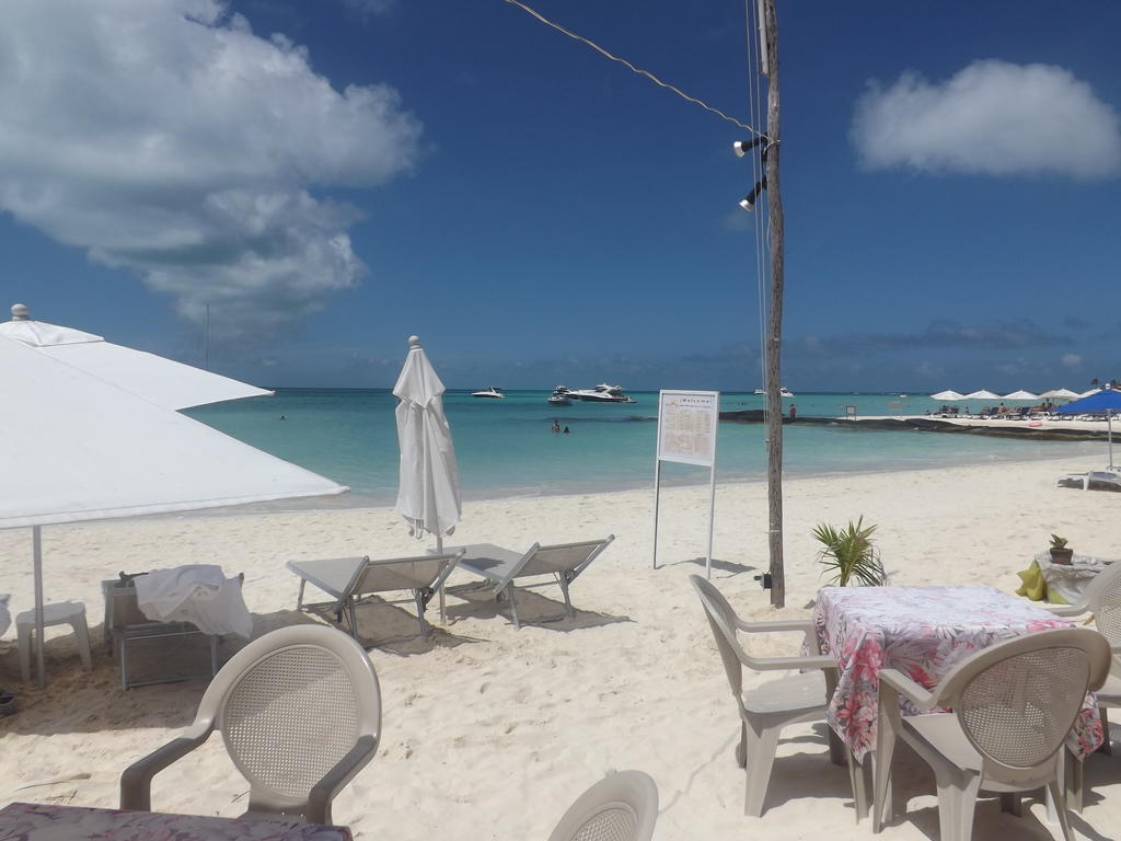 Nautibeach Beach Front Condos In North Beach Isla Mujeres Buitenkant foto