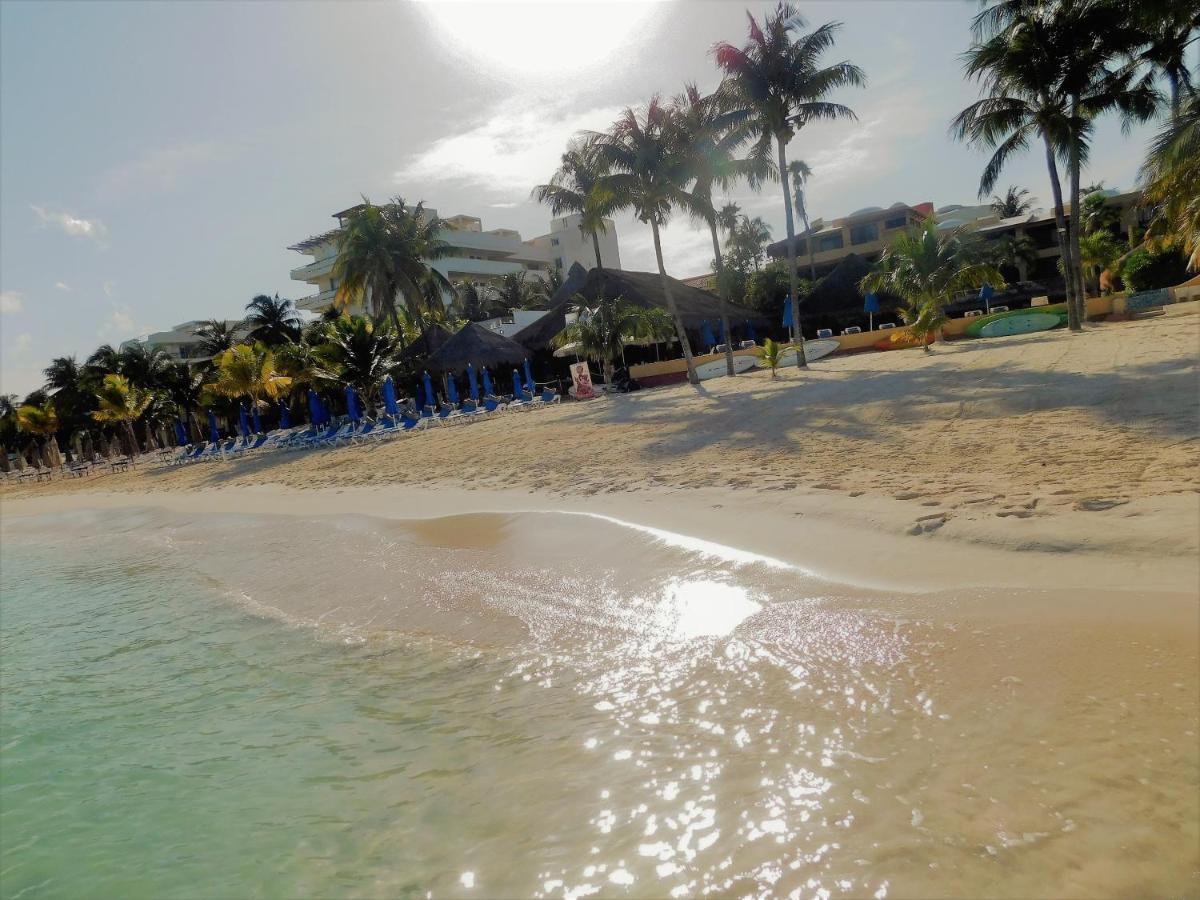 Nautibeach Beach Front Condos In North Beach Isla Mujeres Buitenkant foto